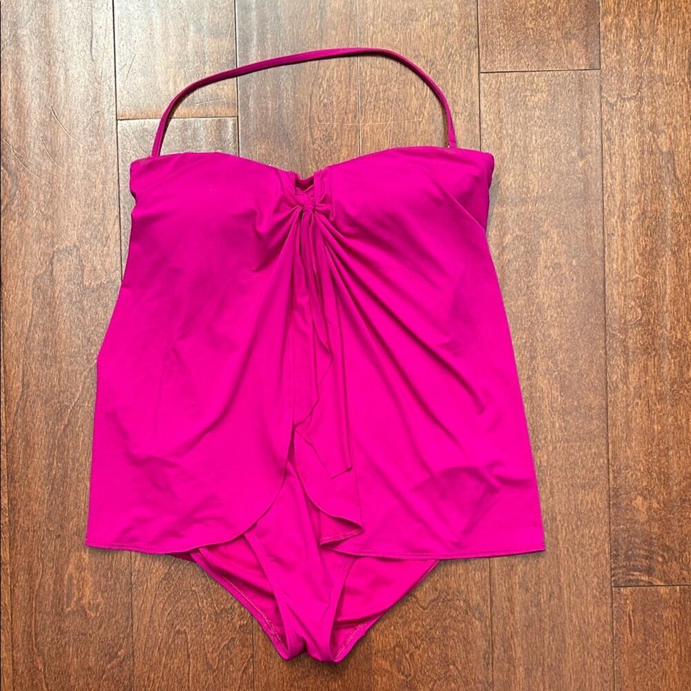 Women's Vibrant Fuchsia Lauren Ralph Lauren One Piece Swimsuit, Size 6